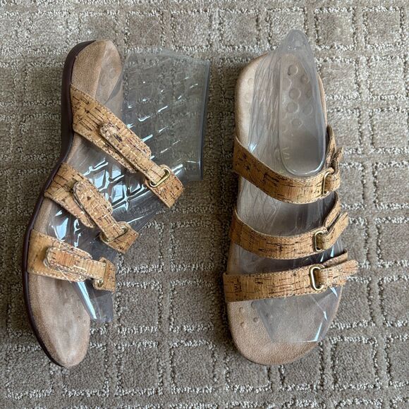 Vionic Aubrey Sandal Women's 8 Tan Cork Slip On Adjustable Strap Comfort Casual - Picture 1 of 8